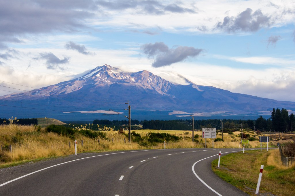 Mt Ruapehu at 8:30am. I know this gets in tourist brochures but not this shot and it is an hour from my house.