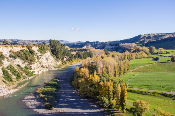 Rangitikei River. You can see this particular view unless you are paying attention to where the river is going. There's no official view point here. 